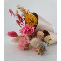 Alternative view of Minibosjes droogbloemen