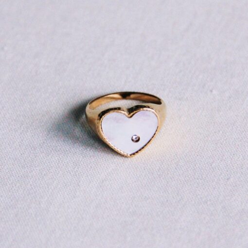 R654: Stalen ring parelmoer hart