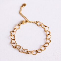 Gekoppelde harten armband