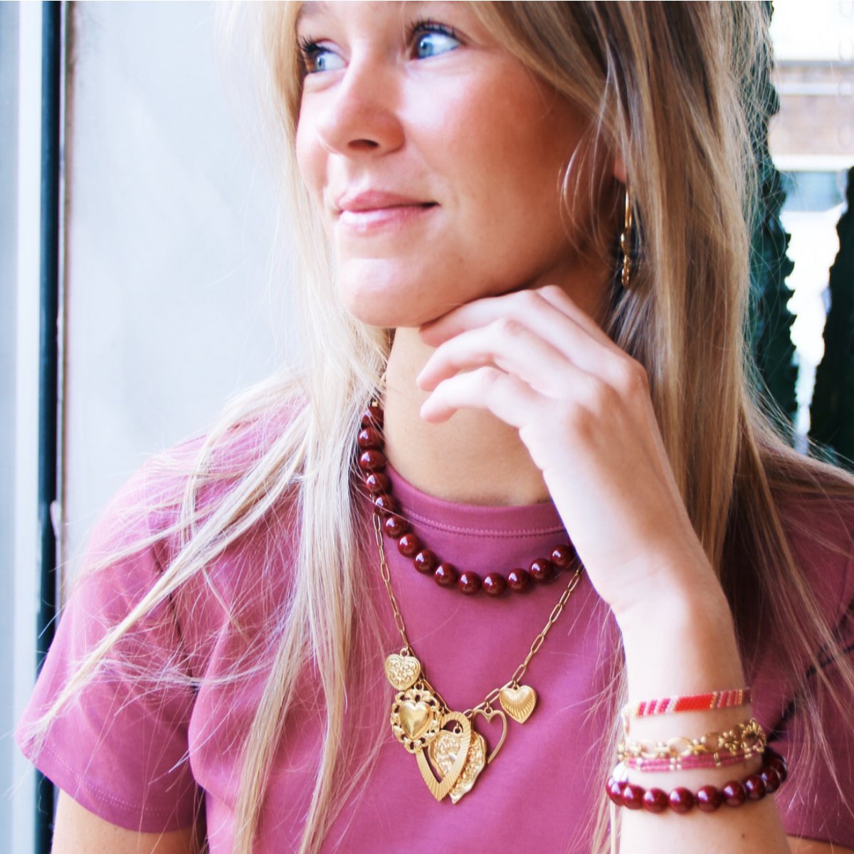 Dubbele Miyuki -armband met 3 mini -harten - Magenta - Afbeelding 3