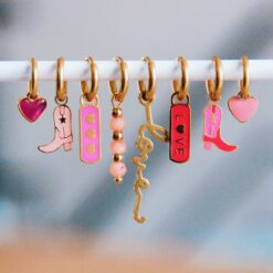 Alternative view of RVS oorbellen met hartje tag - roze/goud