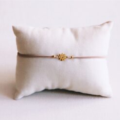 Elastische armband met minibloem - taupe