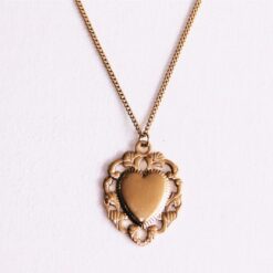 Fijne schakelketting met barok hart