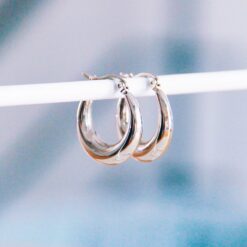 Alternative view of Stainless steel hoop 19mm “wide” – silver