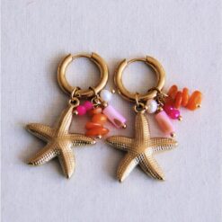 Oorrel met cluster van edelstenen en zeesterren