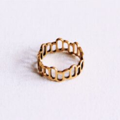 Stalen ring 'vierkanten'