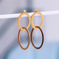 Oorbellen met gekoppelde ovale ringen - goud