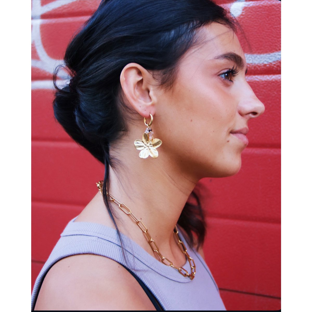 Oorring met een cluster van edelstenen en bloem - naakt - Afbeelding 4