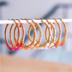 Alternative view of Round Hoop -oorbellen met facetten en Miyukis - Peach