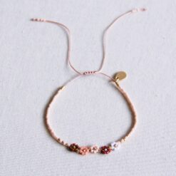 Miyuki armband met 5 mini madeliefjes - mix nude