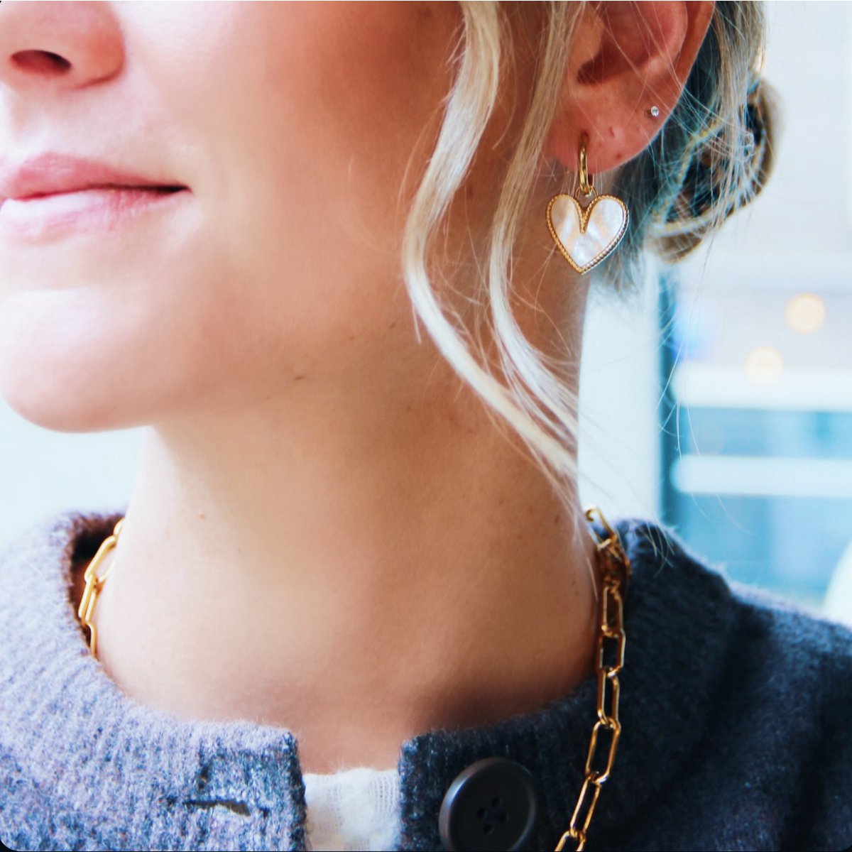 Oorringen van roestvrij staal met parelmoer hart - Afbeelding 2