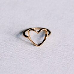 Stalen ring met open hart - goud