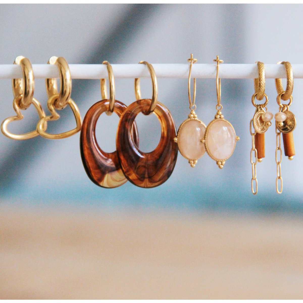 RVS brede creool met open hart - goud - Afbeelding 3