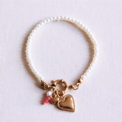 Parelarmband met harten, facet en parel