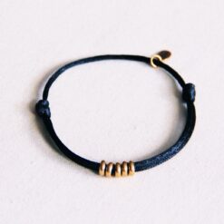 Satijnen armband met ringen - zwart/goud