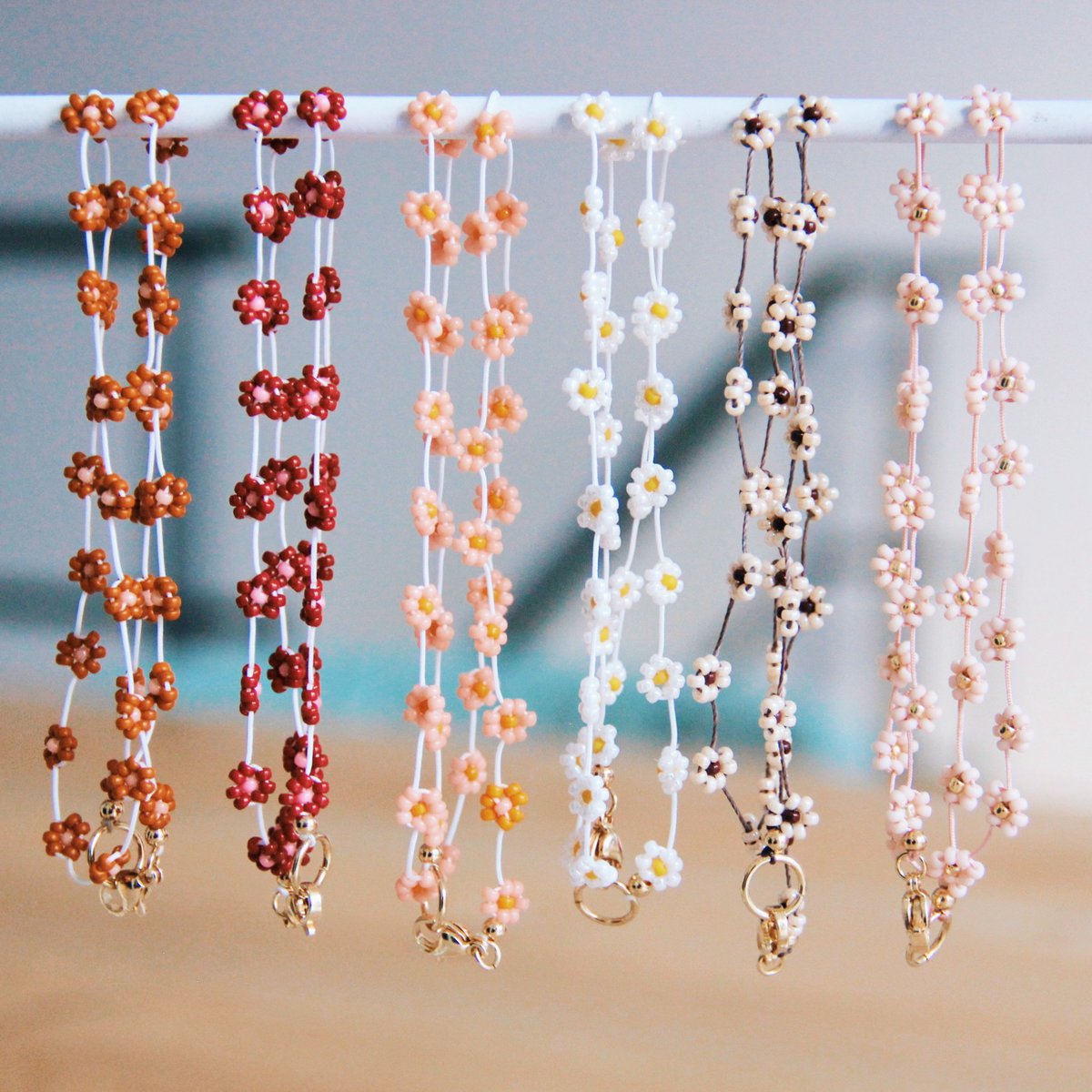 Halsketting madeliefjes - nude/goud - FI100 - Afbeelding 3