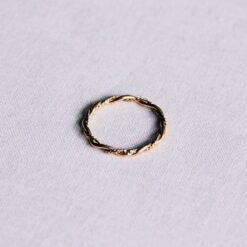 Roestvrijstalen minimalistische gevlochten ring - goud