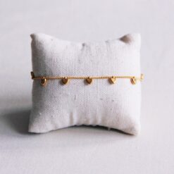 Alternative view of SA853: Bedelarmband met mini hartjes β goud